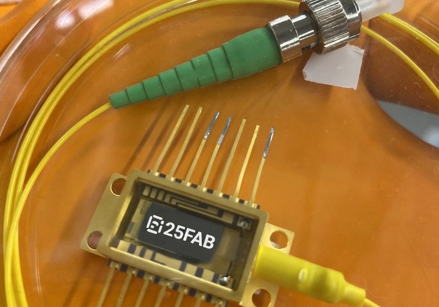 Real packaged photonic devices